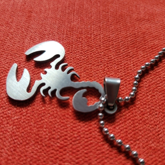 ❌SOLD❌ Scorpion Beaded Necklace - New - Picture 3 of 3